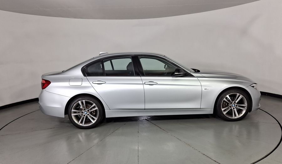 Bmw Serie 3 1.5 318IA SPORT LINE AUTO Sedan 2018