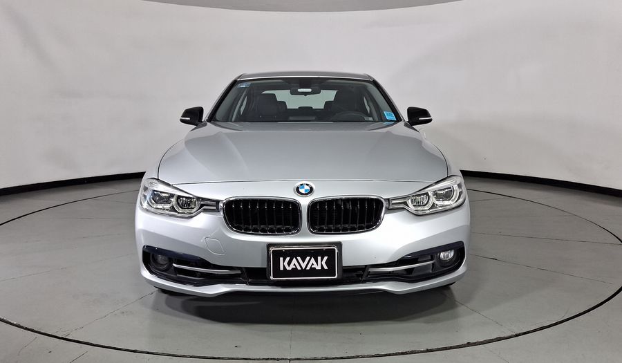 Bmw Serie 3 1.5 318IA SPORT LINE AUTO Sedan 2018