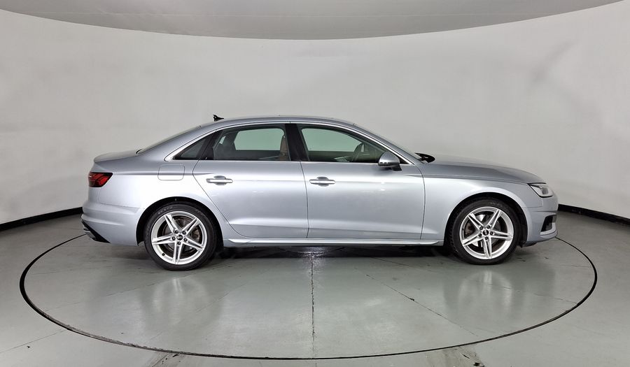 Audi A4 2.0 MHEV 40 TFSI SELECT DCT Sedan 2023