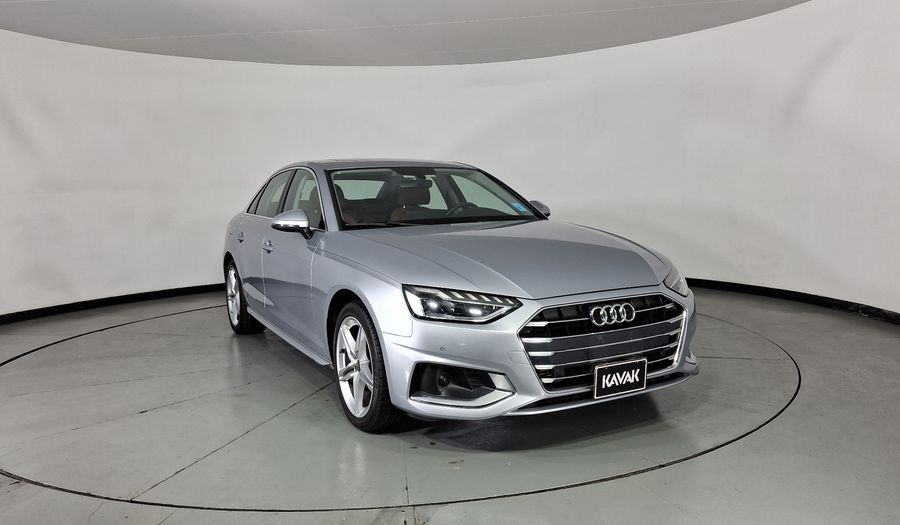 Audi A4 2.0 MHEV 40 TFSI SELECT DCT Sedan 2023