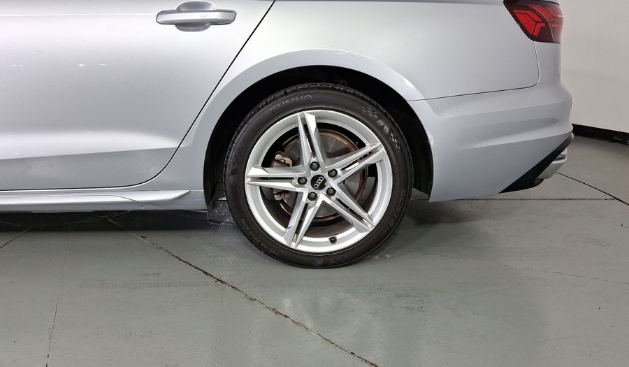 Audi A4 2.0 MHEV 40 TFSI SELECT DCT Sedan 2023