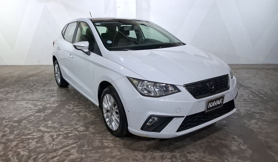 Seat Ibiza 1.6 STYLE AUTO Hatchback 2020