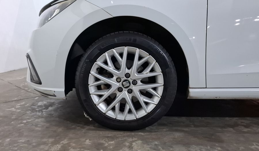 Seat Ibiza 1.6 STYLE AUTO Hatchback 2020