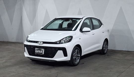 Hyundai • Grand i10
