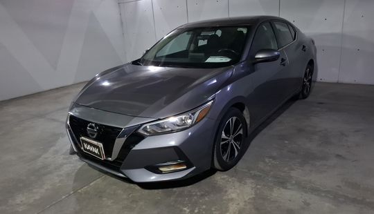 Nissan • Sentra