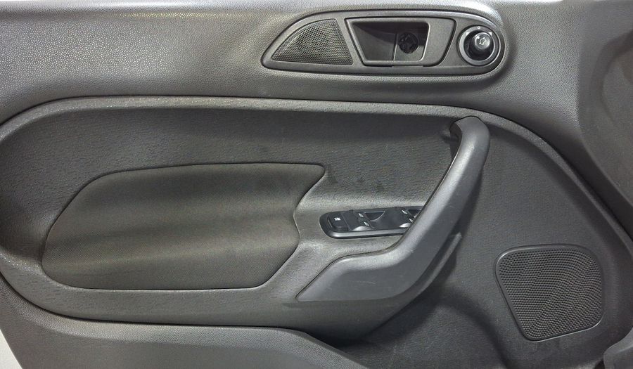 Ford Fiesta 1.6 SE Sedan 2018