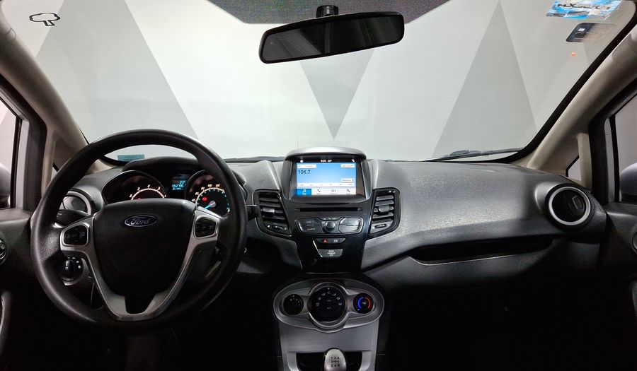 Ford Fiesta 1.6 SE Sedan 2018