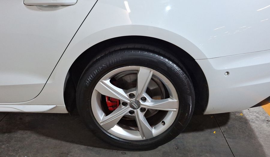 Audi A4 2.0 MHEV 40 TFSI SELECT DCT Sedan 2021