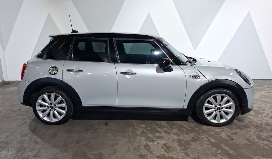 Mini Cooper S 2.0 COOPER HOT CHILI DCT Hatchback 2021