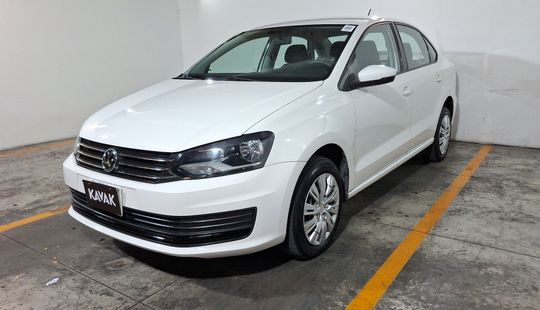 Volkswagen • Vento