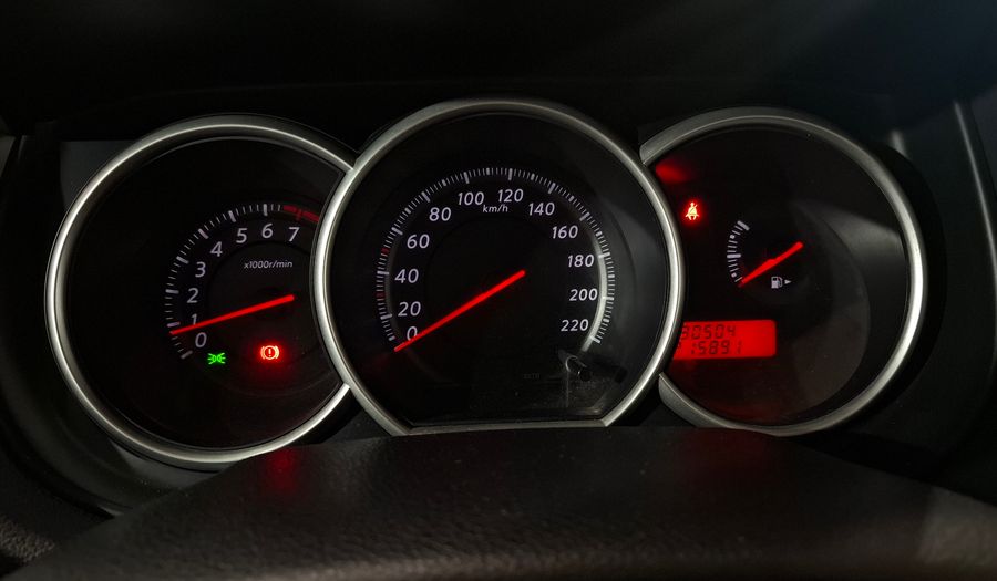 Nissan Tiida 1.8 ACENTA Hatchback 2011