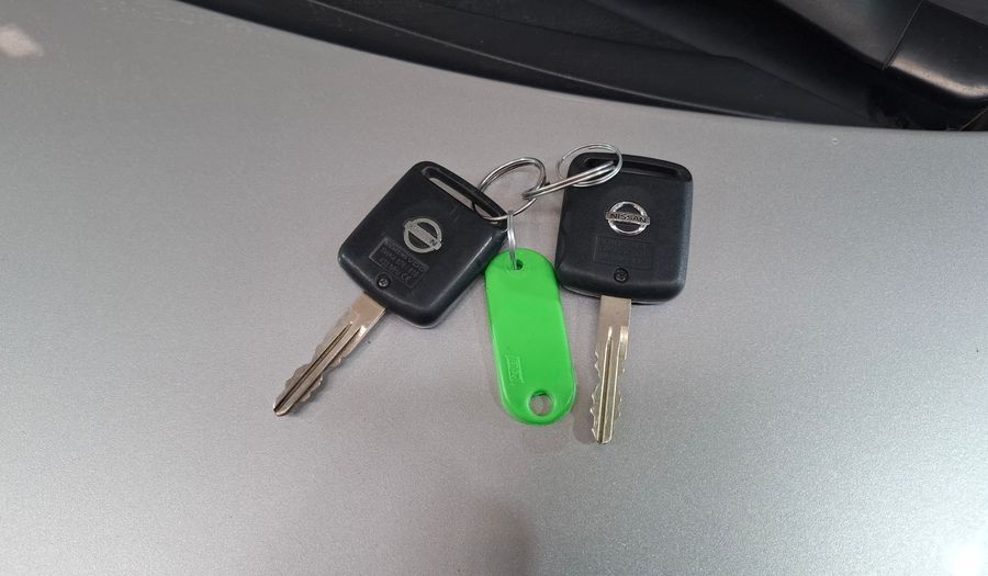 Nissan Tiida 1.8 ACENTA Hatchback 2011