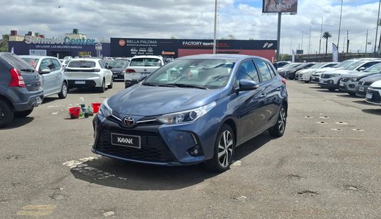 Toyota • Yaris