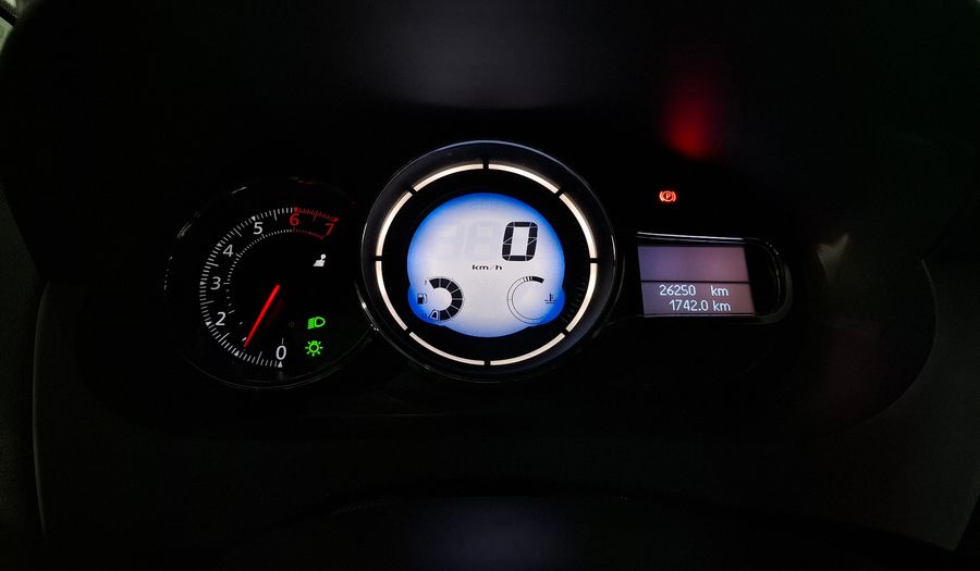 Renault Fluence 1.6 DYNAMIQUE PACK Sedan 2016
