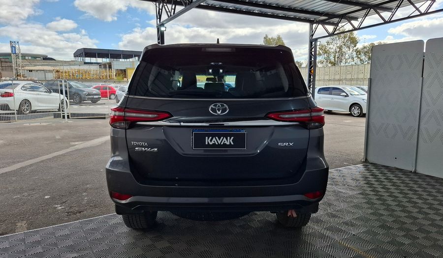 Toyota Sw4 2.8 TDI SRX 4WD Suv 2021