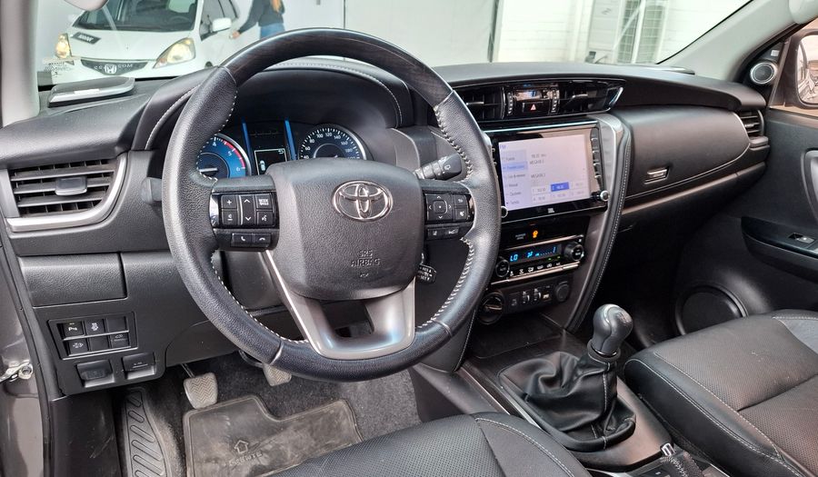 Toyota Sw4 2.8 TDI SRX 4WD Suv 2021