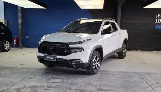 Fiat • Toro