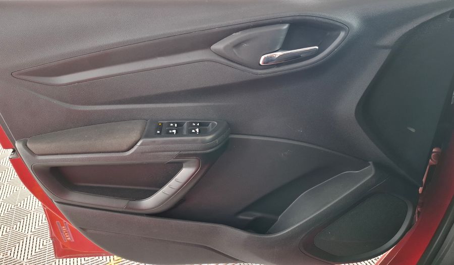Chevrolet Onix 1.4 LTZ Hatchback 2014