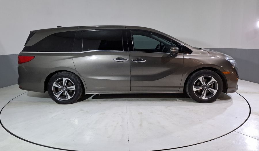 Honda Odyssey 3.5 TOURING AUTO Minivan 2018