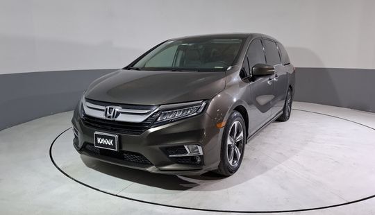 Honda • Odyssey