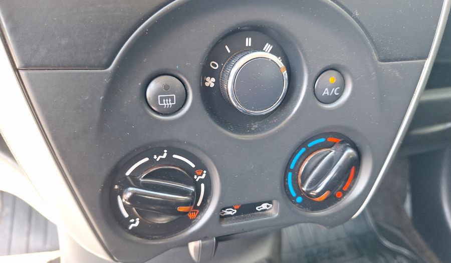 Nissan Versa 1.6 SENSE Sedan 2018