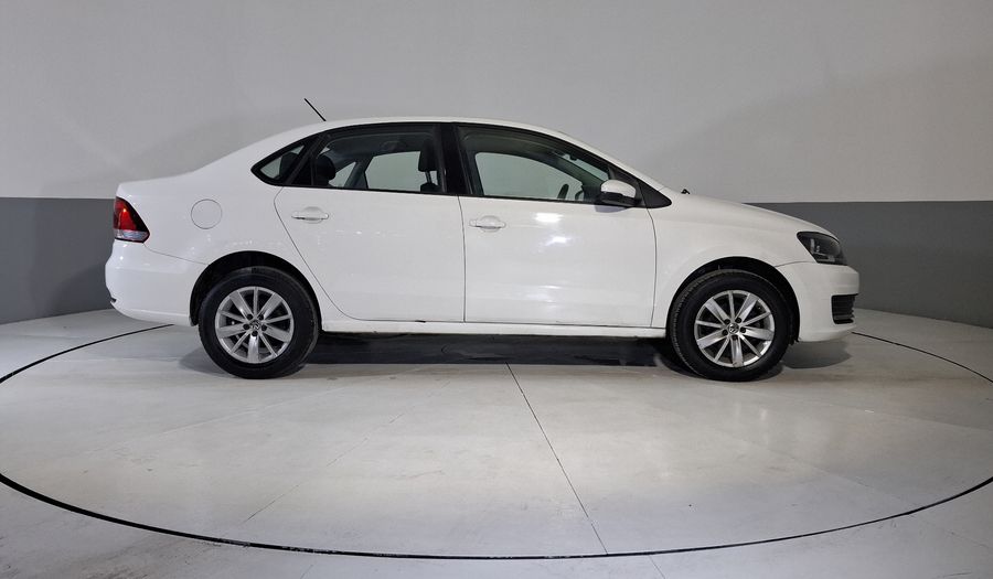 Volkswagen Vento 1.6 COMFORTLINE TIPTRONIC Sedan 2018