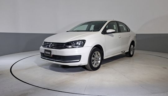 Volkswagen • Vento