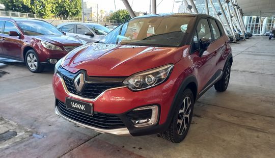 Renault • Captur