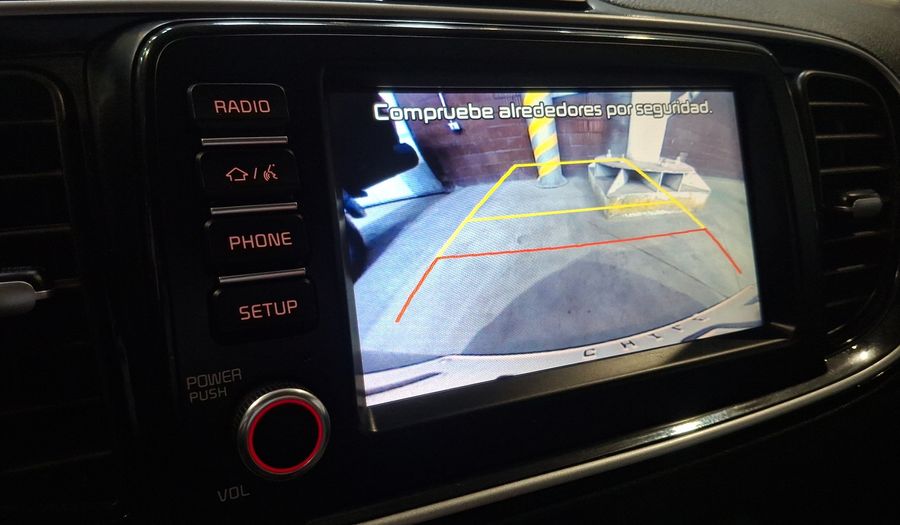Kia Soluto 1.4 EX FULL GPS Sedan 2025