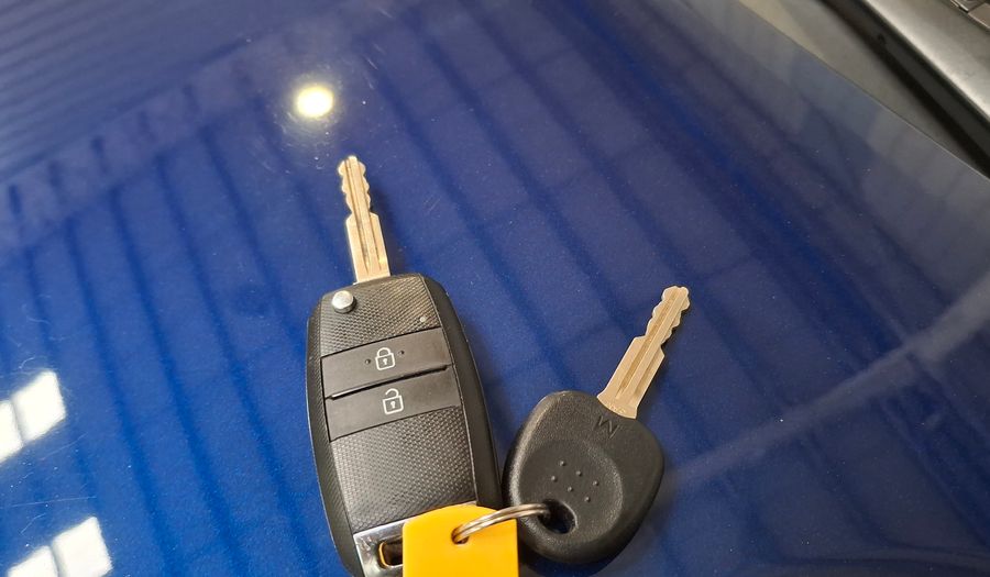 Kia Soluto 1.4 EX FULL GPS Sedan 2025