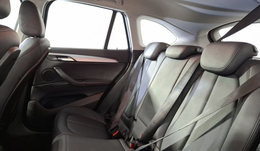 Bmw X1 1.5 SDRIVE18IA AT Suv 2016