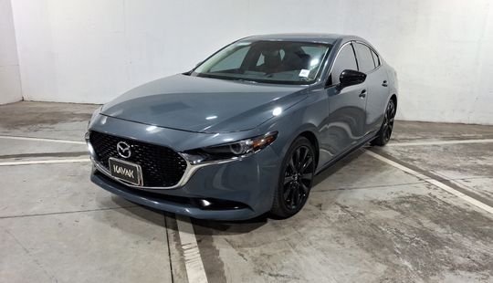 Mazda • Mazda 3