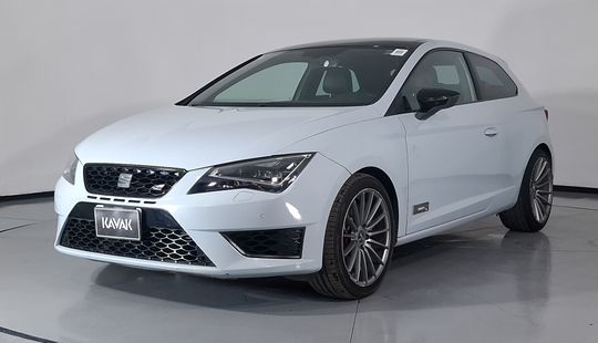 2015 • 103,000 km • Automático