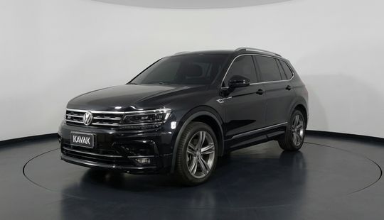 Volkswagen • Tiguan Allspace