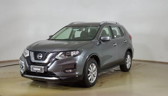 Nissan • X-Trail