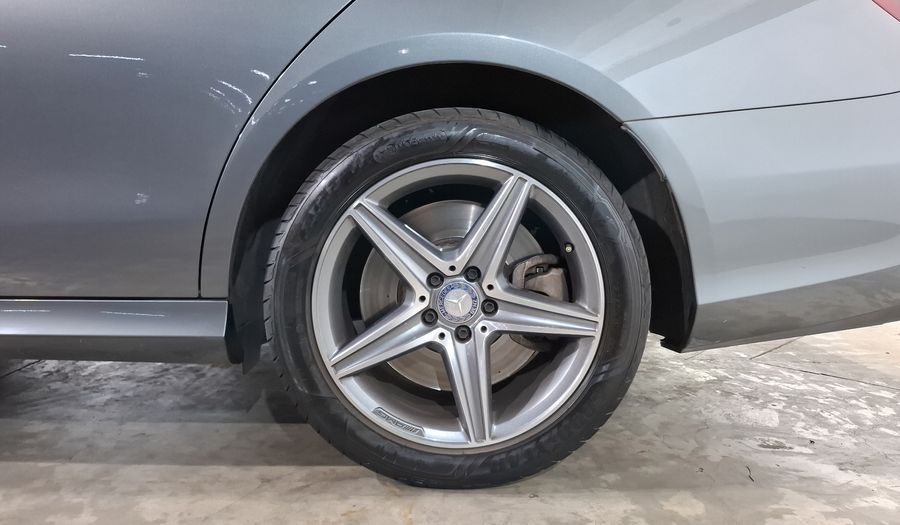 Mercedes Benz Clase E 3.0 400 4MATIC SPORT AT Sedan 2017