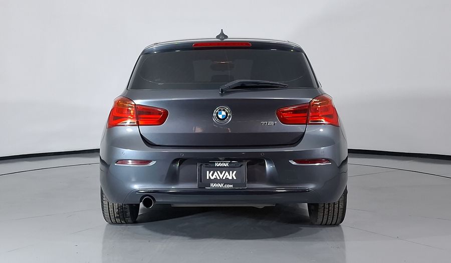 Bmw Serie 1 1.5 118IA SPORT LINE AUTO Hatchback 2019