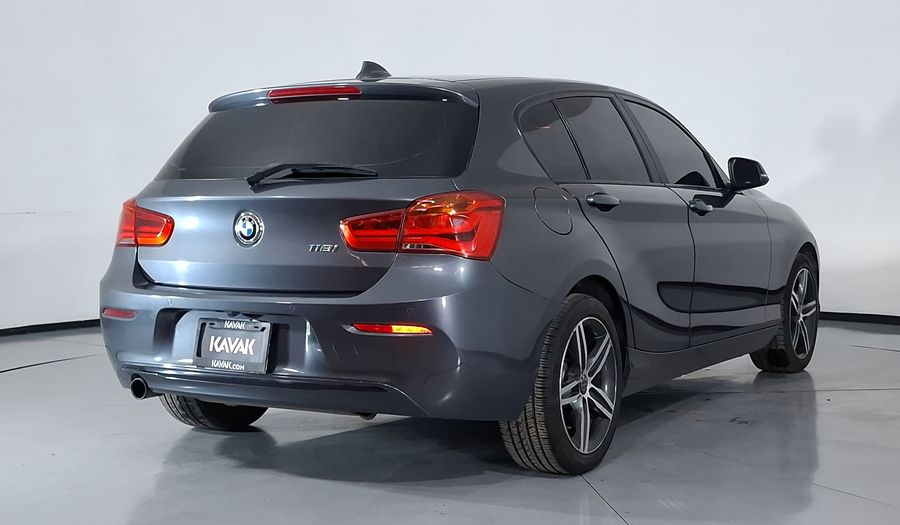Bmw Serie 1 1.5 118IA SPORT LINE AUTO Hatchback 2019