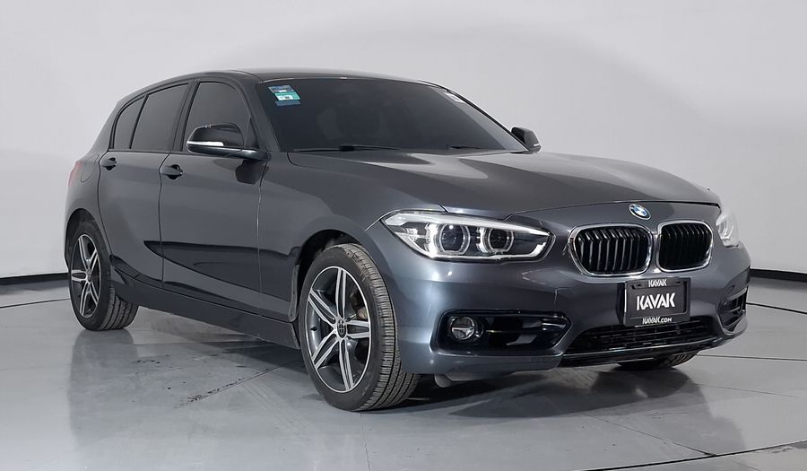 Bmw Serie 1 1.5 118IA SPORT LINE AUTO Hatchback 2019
