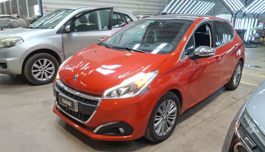 Peugeot • 208