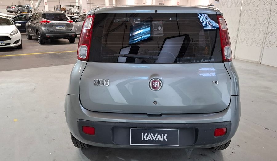 Fiat Uno 1.4 8V ATTRACTIVE 5P Hatchback 2013