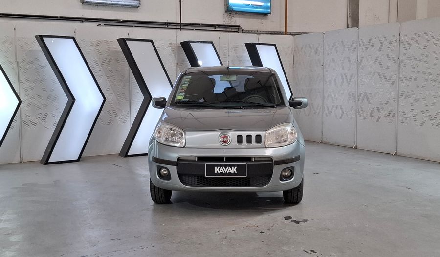 Fiat Uno 1.4 8V ATTRACTIVE 5P Hatchback 2013