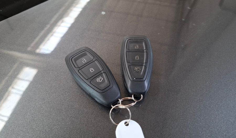 Ford Focus Iii 2.0 TITANIUM AT Sedan 2019