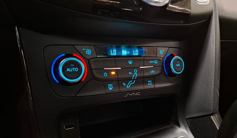 Ford Focus Iii 2.0 TITANIUM AT Sedan 2019