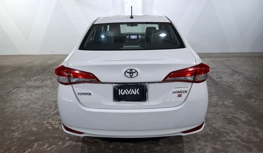 Toyota Yaris 1.5 S Sedan 2021