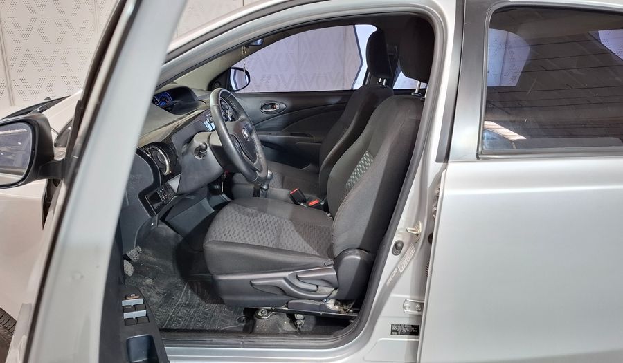 Toyota Etios 1.5 XLS 2016 Sedan
