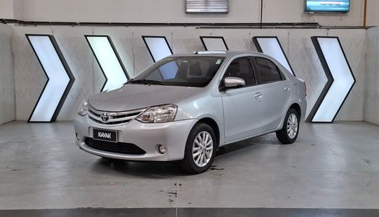 Toyota • Etios