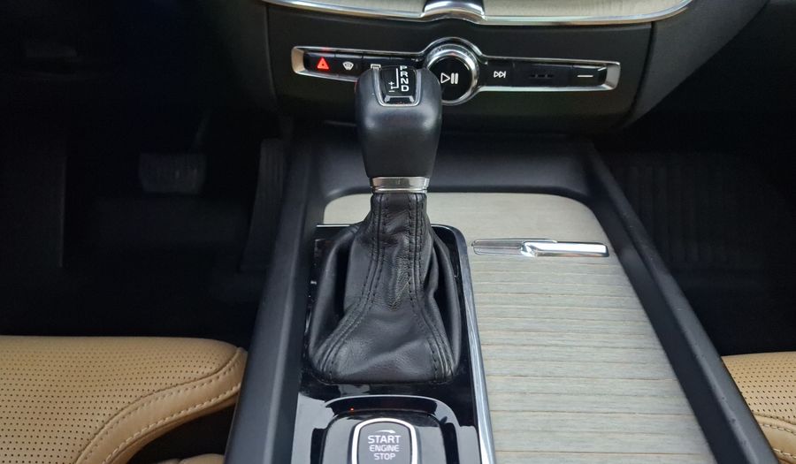 Volvo Xc60 2.0 INSCRIPTION T6 AUTO AWD Suv 2019