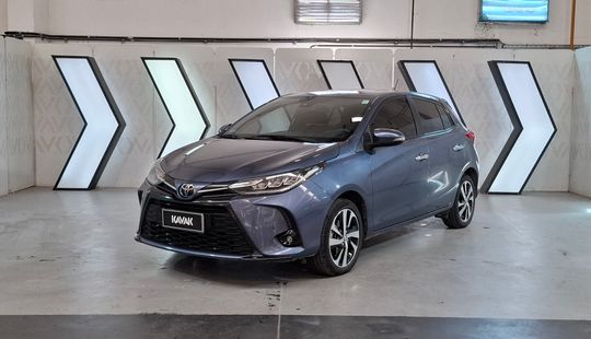 Toyota • Yaris