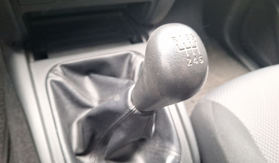 Mitsubishi L200 2.4 TD WORK DC CR Pickup 2023